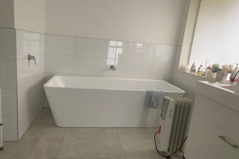 Photo of property in 18 Kahira Crescent, Papamoa Beach, Papamoa, 3118