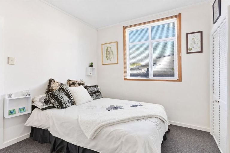 Photo of property in 169 Romilly Street, Westport, 7825