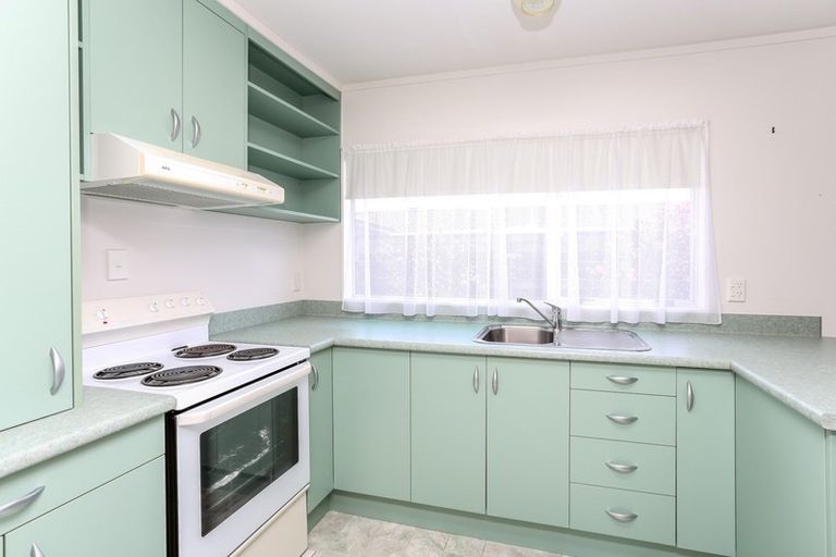 Photo of property in 1/6 Wicklow Place, Bell Block, New Plymouth, 4312