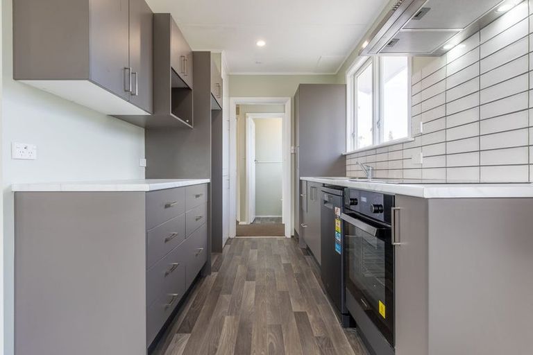 Photo of property in 123 Te Rangitautahanga Road, Turangi, 3334