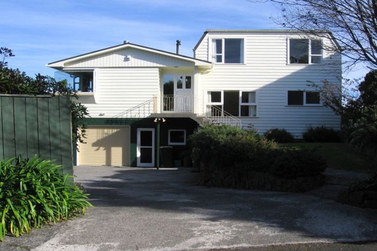 Photo of property in 25 Bedford Grove, Kelson, Lower Hutt, 5010