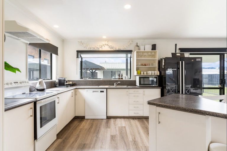 Photo of property in 112b Tamaki Road, Whangamata, 3620