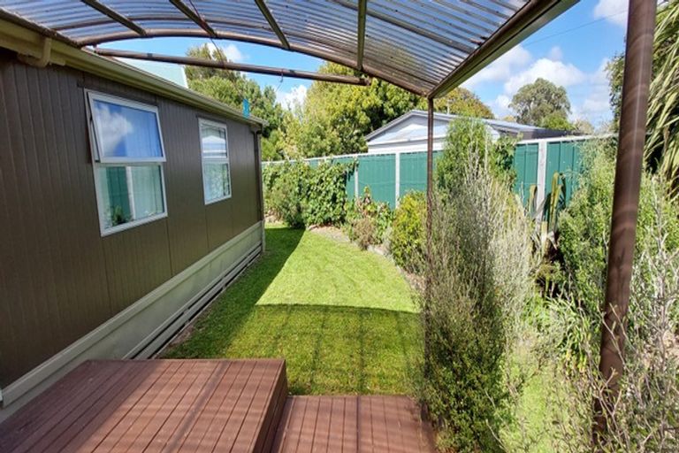 Photo of property in 2 Guthrie Court, Bulls, 4818