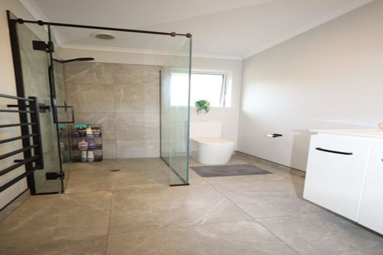 Photo of property in 4 Kihona Rise, Pyes Pa, Tauranga, 3112