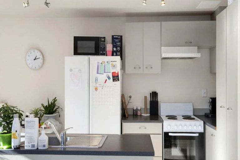 Photo of property in 49 Matipo Street, Riccarton, Christchurch, 8041