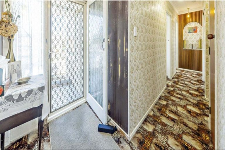 Photo of property in 41 Rosella Road, Mangere East, Auckland, 2024