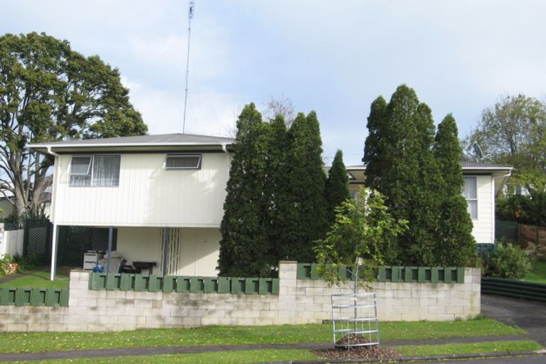 Photo of property in 12 Valencia Place, Manurewa, Auckland, 2102