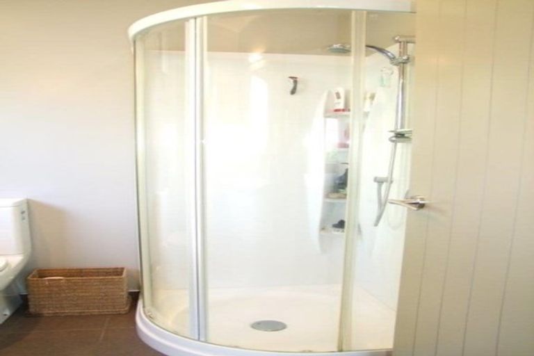 Photo of property in 21 Burns Street, Milton, 9220