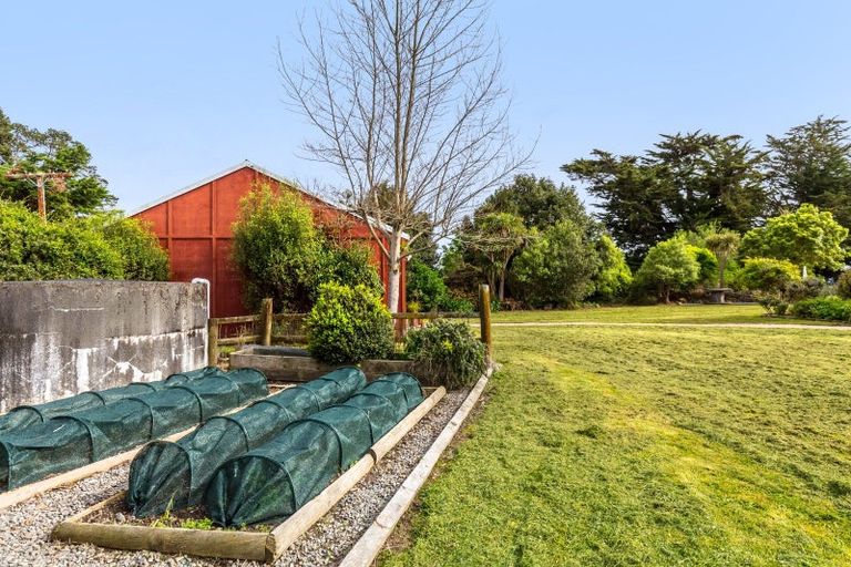 Photo of property in 252 East Taratahi Road, East Taratahi, Masterton, 5887