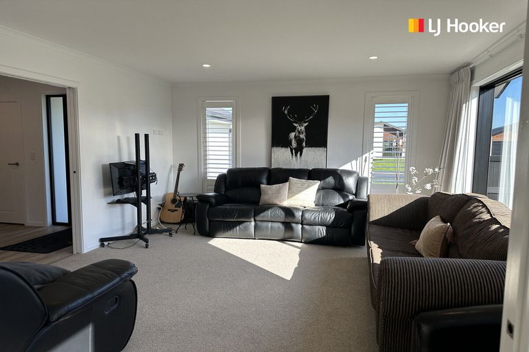 Photo of property in 14 Anderton Crescent, Mosgiel, 9024