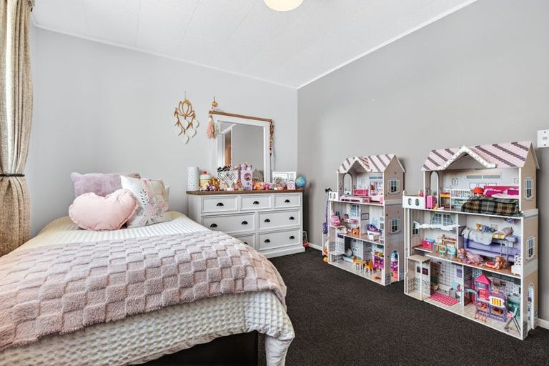 Photo of property in 60 Grace Crescent, Richmond Heights, Taupo, 3330