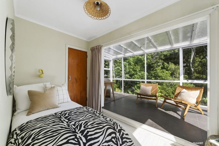 Photo of property in 11 Churchill Drive, Wilton, Wellington, 6035