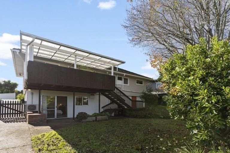 Photo of property in 26 Saffron Street, Birkdale, Auckland, 0626