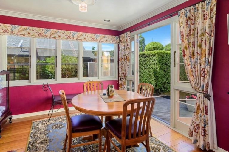 Photo of property in 12a Robertson Street, Glenholme, Rotorua, 3010