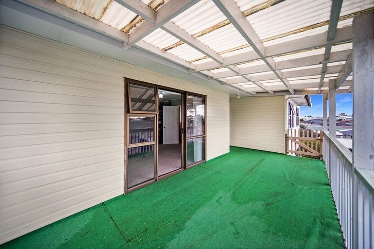 Photo of property in 24 Wickman Way, Mangere East, Auckland, 2024
