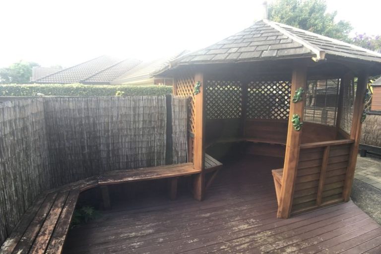 Photo of property in 1 Keppoch Court, Dannemora, Auckland, 2016