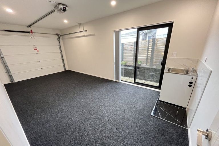 Photo of property in 22 Selwyn Downs Lane, Opaheke, Papakura, 2113