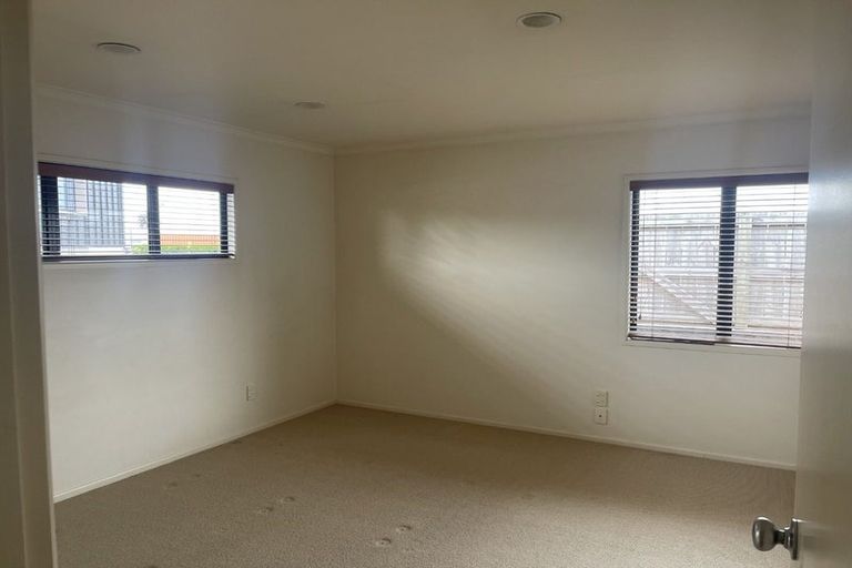 Photo of property in 6b Dickson Road, Papamoa Beach, Papamoa, 3118