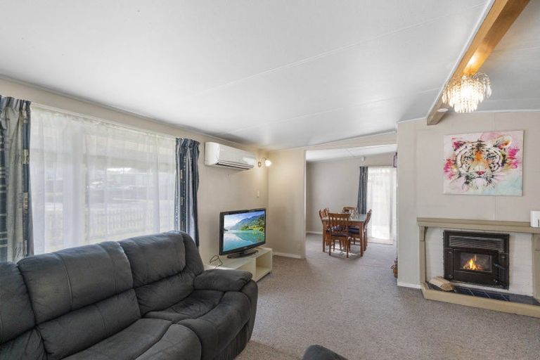 Photo of property in 91 Rangatira Drive, Mangakino, 3421