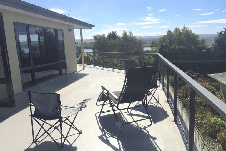 Photo of property in 12 Kilgour Street, Waihola, Milton, 9073