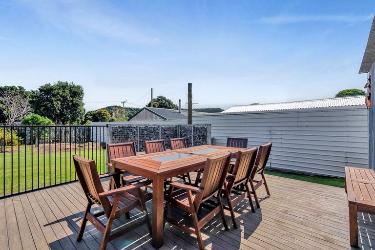 Photo of property in 6 Kawei Road, Ohawe, Hawera, 4671