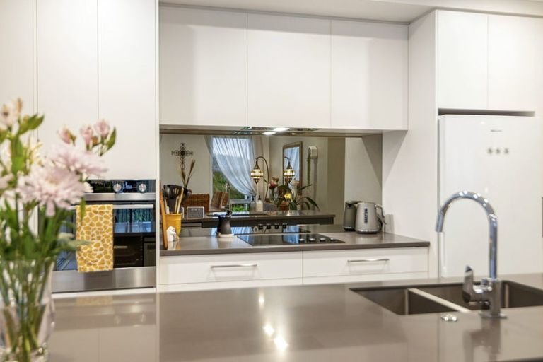 Photo of property in 23 Maraeariki Avenue, Orewa, 0931