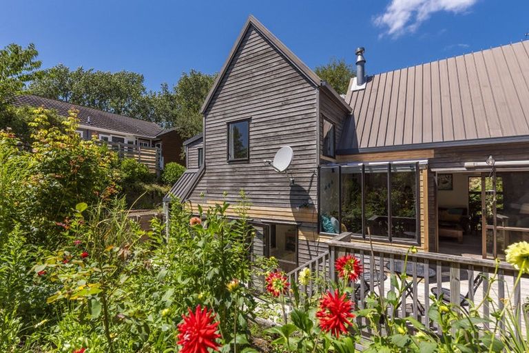 Photo of property in 25 Ratanui Road, Paraparaumu, 5032