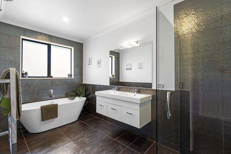 Photo of property in 61 Sutherland Drive, Kaiapoi, 7630