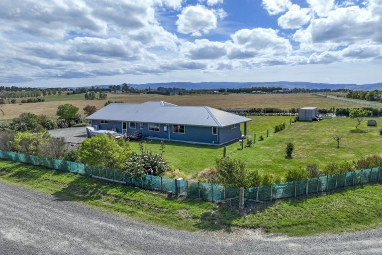 Photo of property in 680 Aorangi Road, Maraekakaho, Hastings, 4171