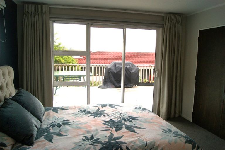 Photo of property in 78 Thurleigh Grove, Karori, Wellington, 6012