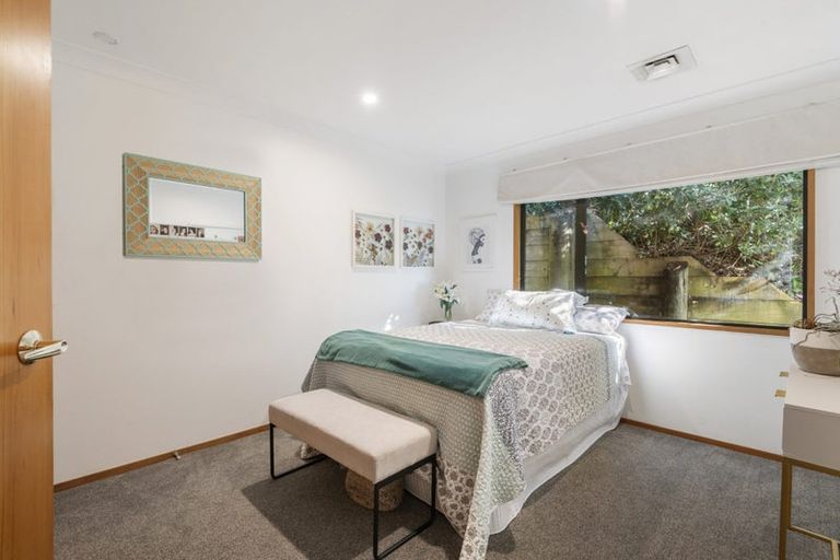 Photo of property in 19 View Road, Campbells Bay, Auckland, 0630