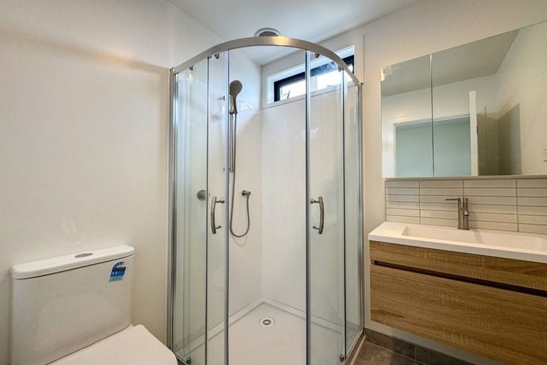 Photo of property in 30a Flaxdale Street, Birkdale, Auckland, 0626