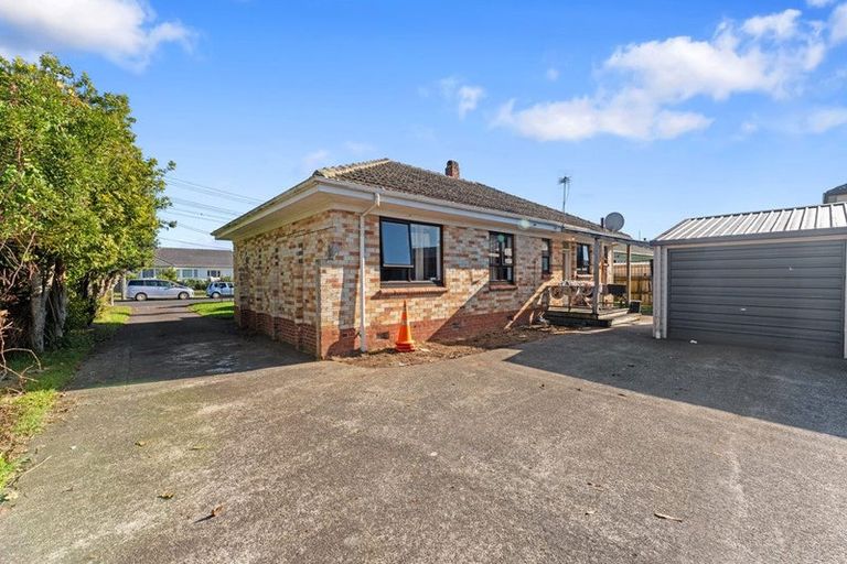Photo of property in 16 Wintere Road, Papatoetoe, Auckland, 2025