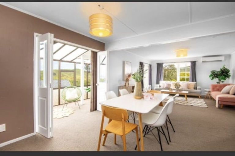 Photo of property in 35 Outram Grove, Kelson, Lower Hutt, 5010