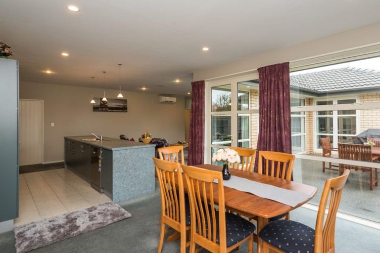 Photo of property in 27 Mistral Road, Northwood, Christchurch, 8051