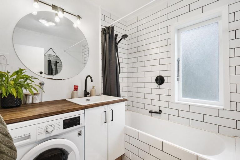 Photo of property in 17 Bexhill Terrace, Tirau, 3410