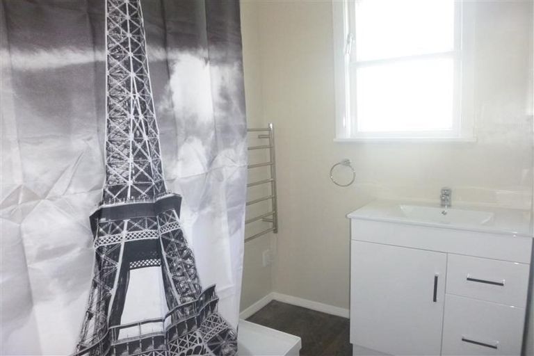 Photo of property in 3-5 Toomath Street, Naenae, Lower Hutt, 5011