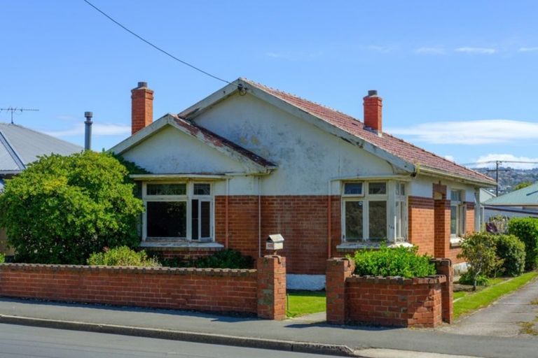 Photo of property in 128 Victoria Road, Saint Kilda, Dunedin, 9012