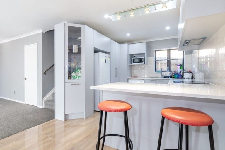 Photo of property in 5a Gordon Road, Papatoetoe, Auckland, 2025