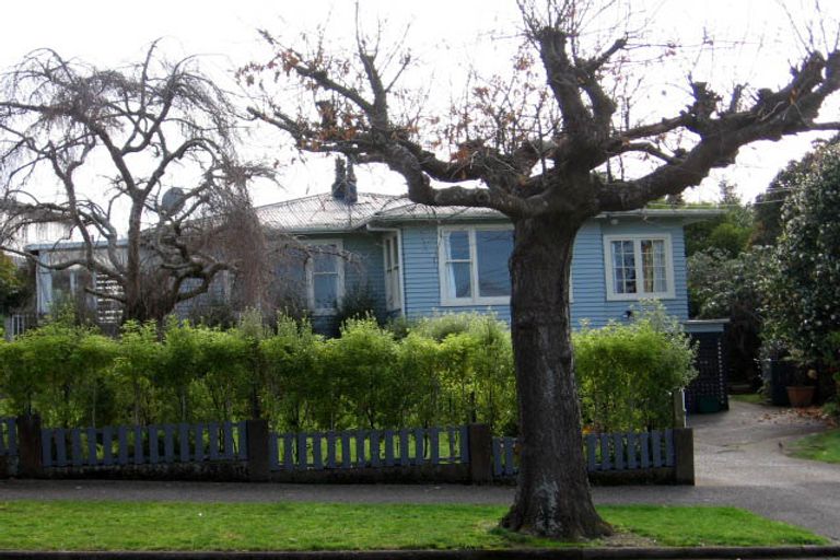 Photo of property in 2 Queen Alexandra Street, Lansdowne, Masterton, 5810