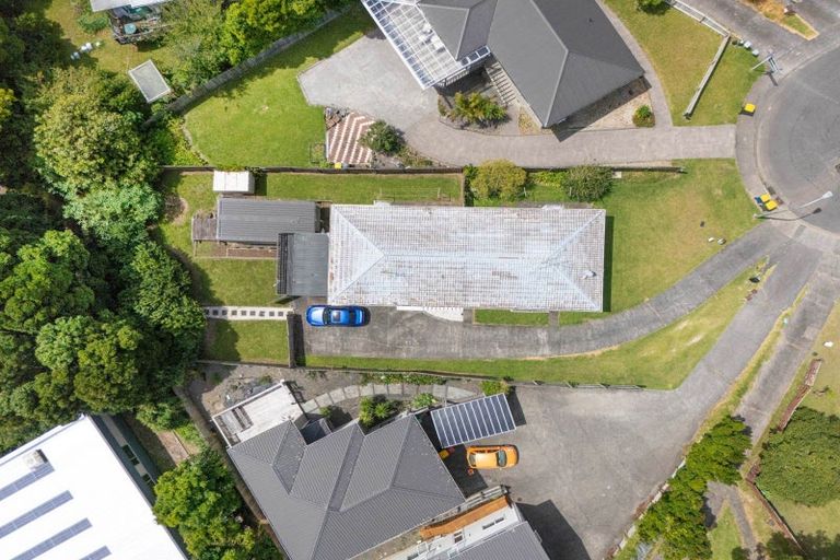 Photo of property in 1/20 Celeste Place, Totara Vale, Auckland, 0627