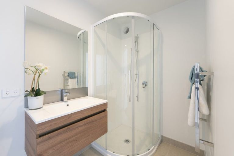 Photo of property in 4/12 Lonsdale Street, New Brighton, Christchurch, 8083