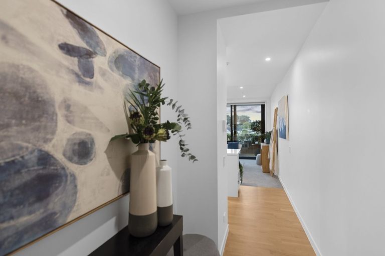 Photo of property in 207/8a Lake Pupuke Drive, Takapuna, Auckland, 0622