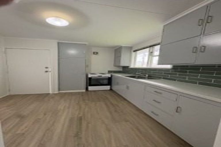 Photo of property in 30a Benge Crescent, Clouston Park, Upper Hutt, 5018