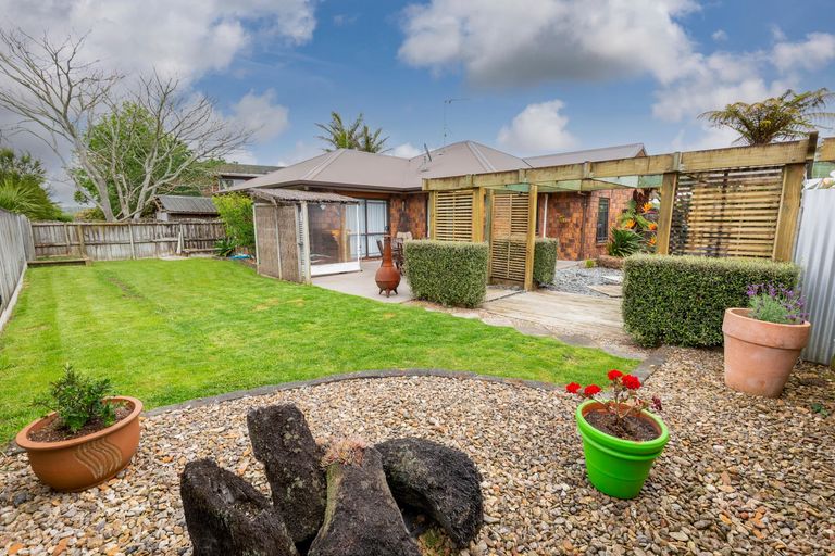 Photo of property in 7 Kimshee Way, Tuakau, 2121