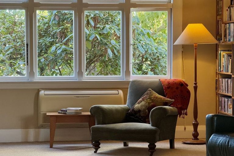 Photo of property in 8 Paul Street, Waimate, 7924