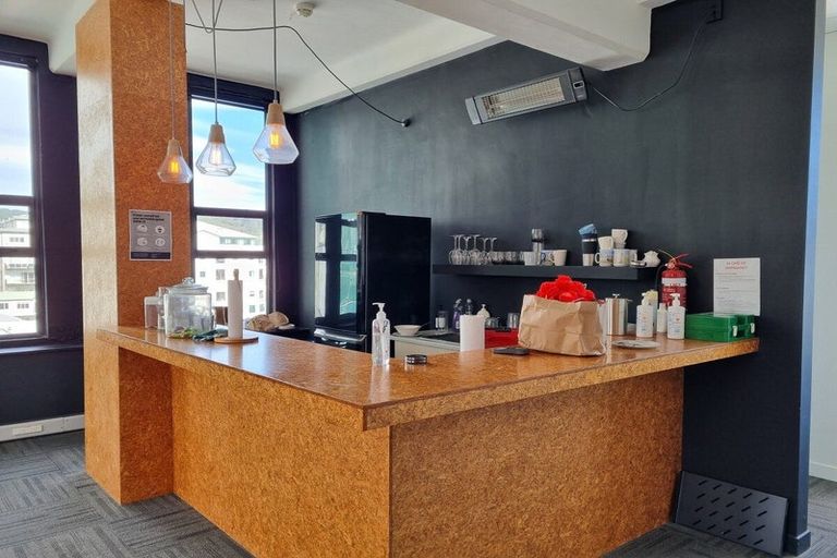 Photo of property in 15 Courtenay Place, Owhata, Rotorua, 3010