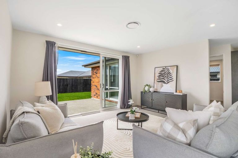 Photo of property in 16 Romanee Lane, Wigram, Christchurch, 8025