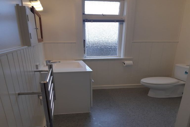 Photo of property in 44a Stone Street, Miramar, Wellington, 6022