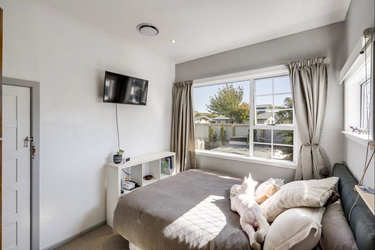 Photo of property in 14 Moeller Street, Taradale, Napier, 4112